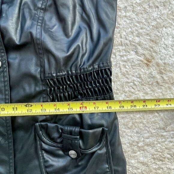 Black Vegan Leather Ethyl Vest, Ruffled Collar, Size M - Picture 11 of 14